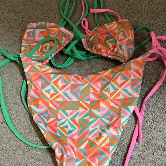 Oneone bikini - Picture 2 of 4